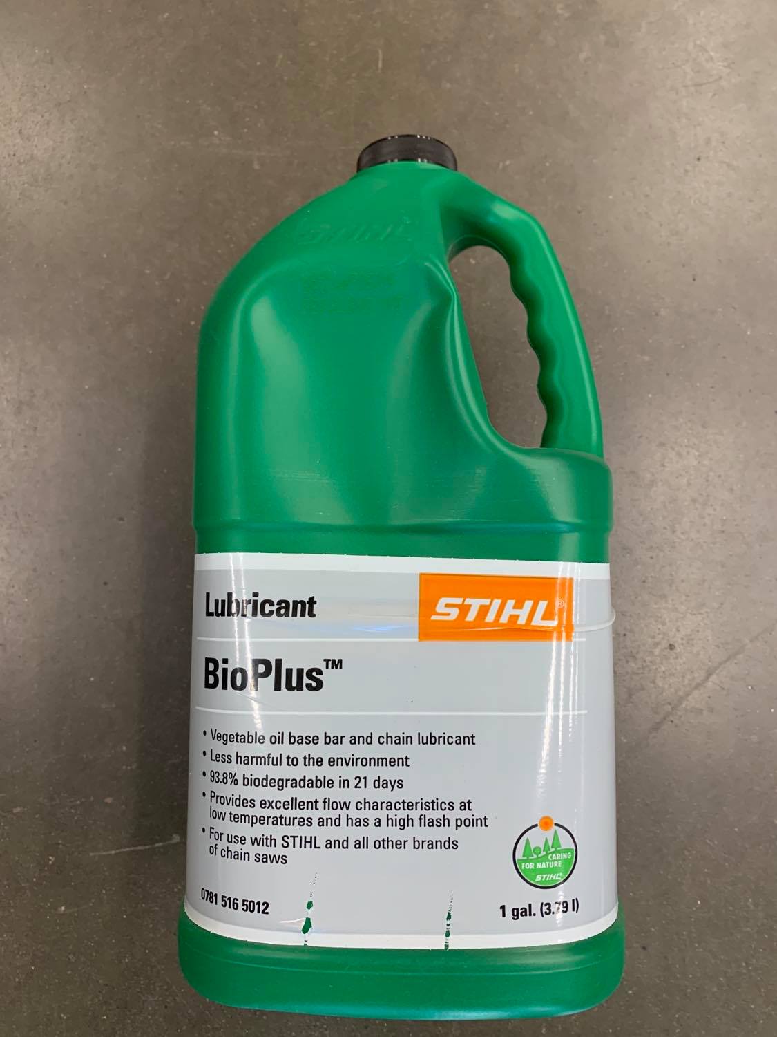 BIOPLUS BAR AND CHAIN OIL GALLON